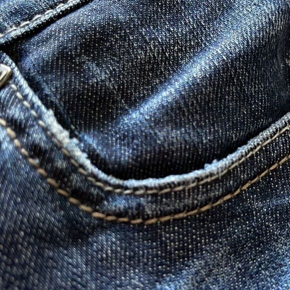 KUT FROM THE KLOTH Catherine Boyfriend Mid Rise Rolled Bottom Jeans Sz 4 - Picture 11 of 13